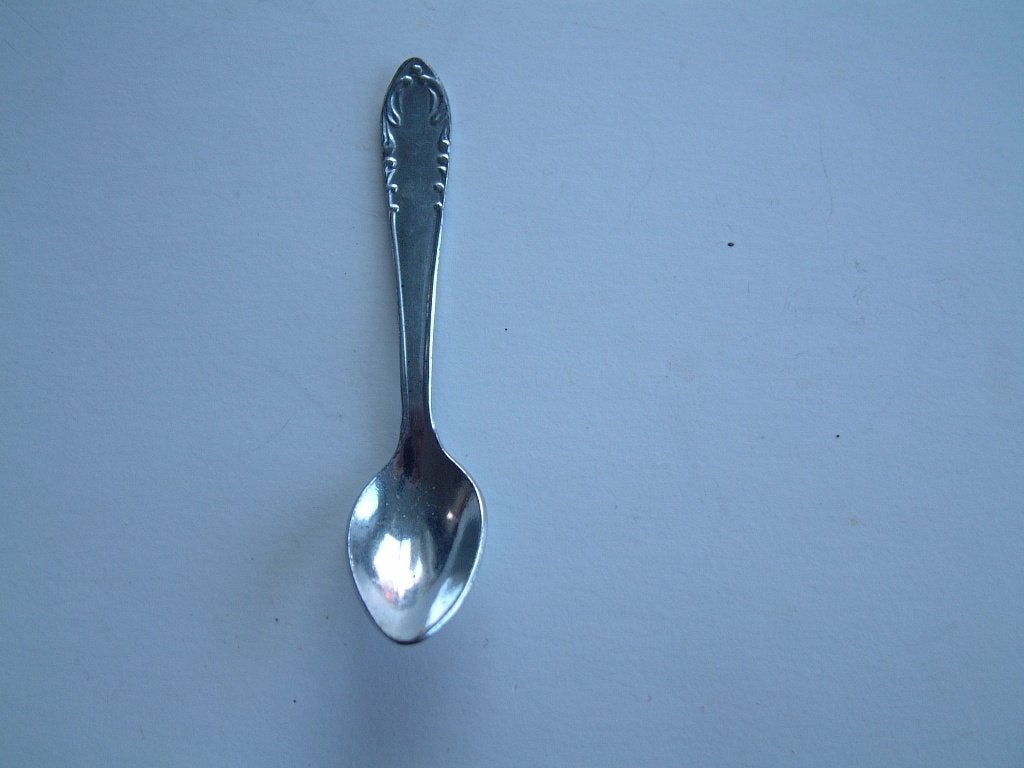 1 oud klein borrel romer lepeltje vlekvrij ca 8 cm, Ophalen of Verzenden