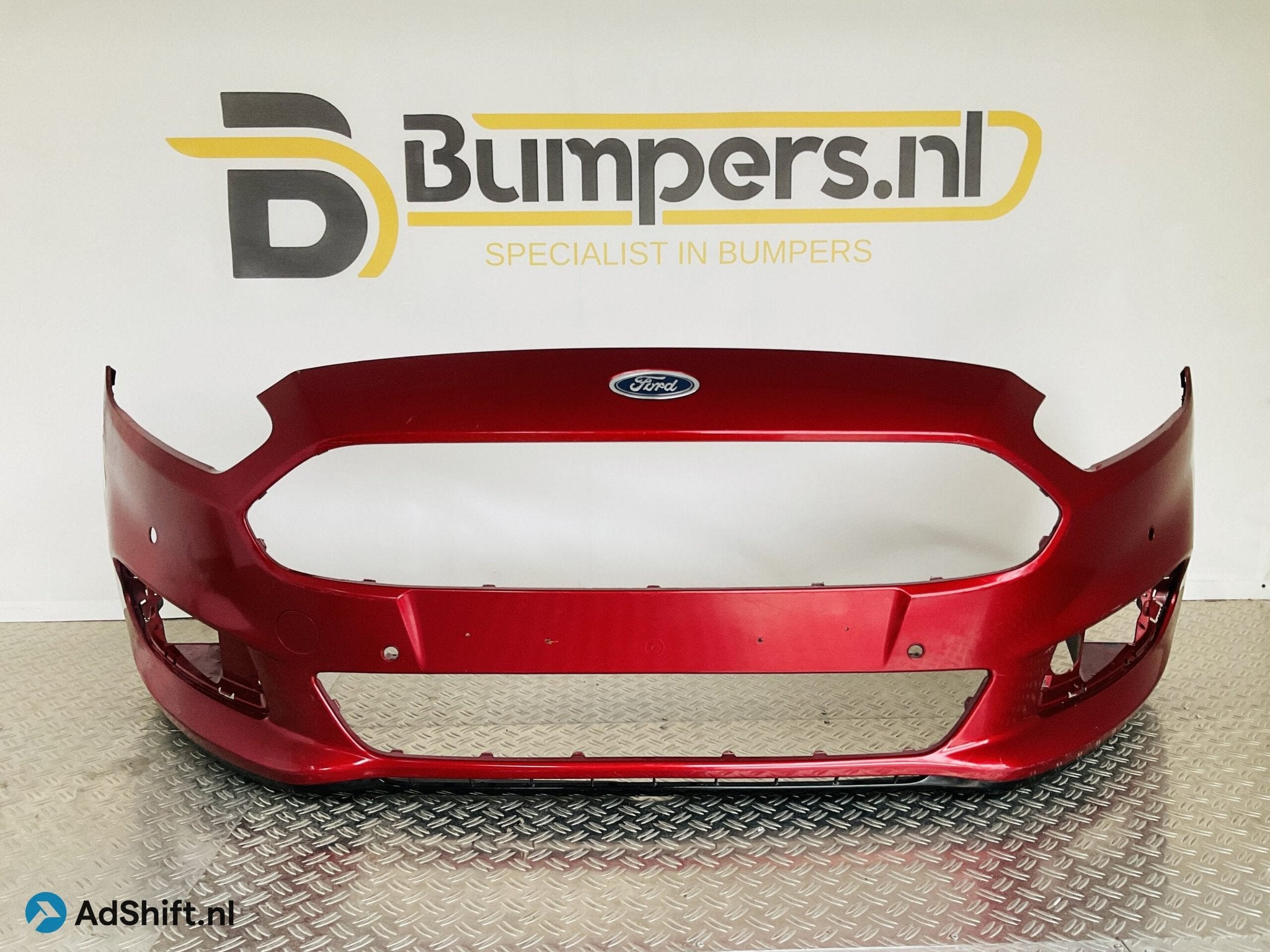 BUMPER Ford S Max SMax 4xpdc 2015-2019 em2v-17h772 VOORBUMPE, Bumper