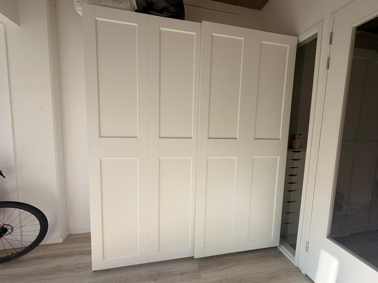 IKEA PAX kledingkast 200x236 + GRIMO schuifdeuren–1 jaar oud, Ophalen, 200 cm of meer, 50 tot 100 cm, Zo goed als nieuw