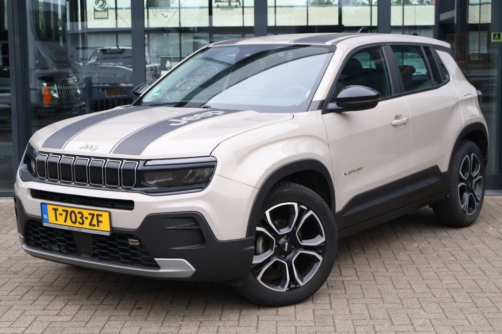 Jeep AVENGER 1.2 ALTITUDE / 18 inch + All Season / Apple Car, Gebruikt, 1199 cc, Met garantie (alle), Handgeschakeld