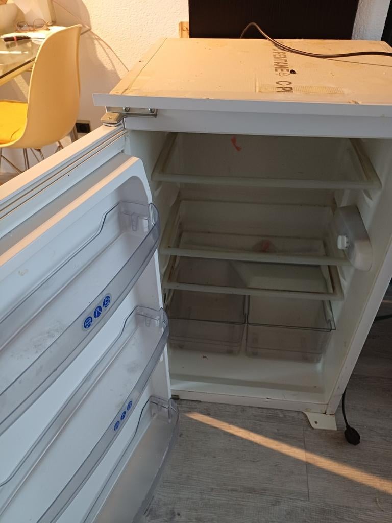 Inbouw koelkast, wordt niet koud, Ophalen of Verzenden