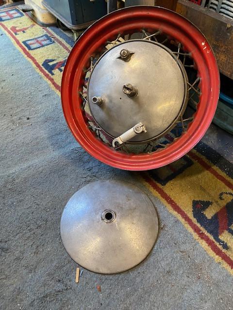 Moto Guzzi achterwiel 15 inch zijspan, Ophalen, Gebruikt