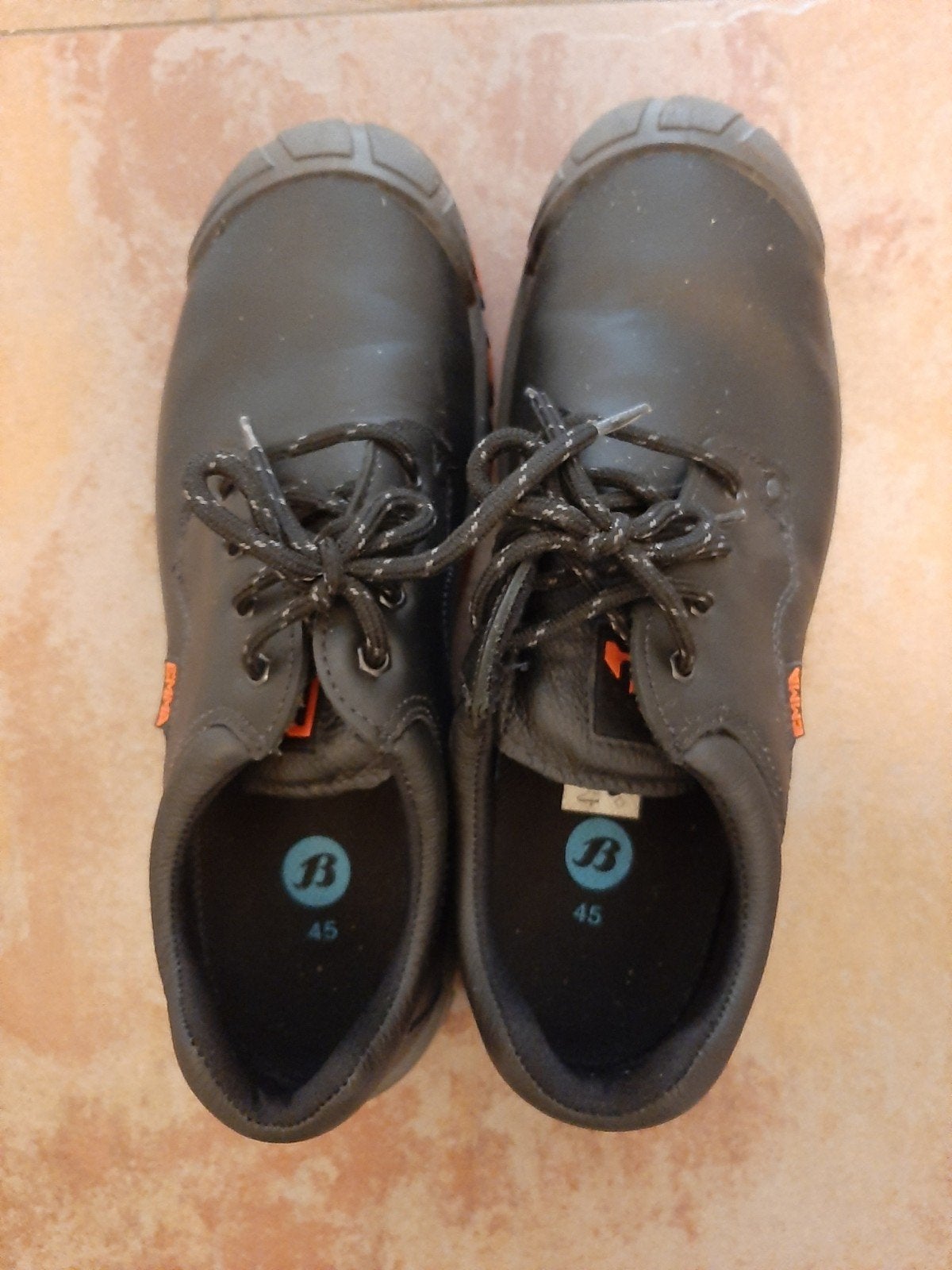 Emma werkschoenen, maat 45  laag model, Ophalen of Verzenden