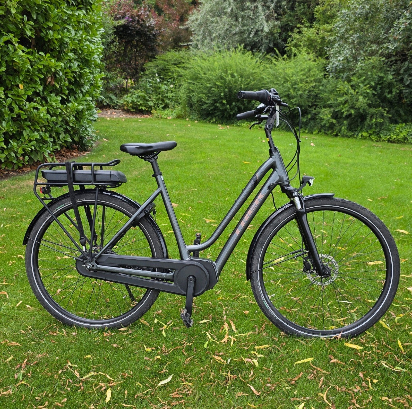 E-bike Trek District +1 / 2564 km / 2024, Fietsen en Brommers, Elektrische fietsen, Zo goed als nieuw, 59 cm of meer, 50 km per accu of meer
