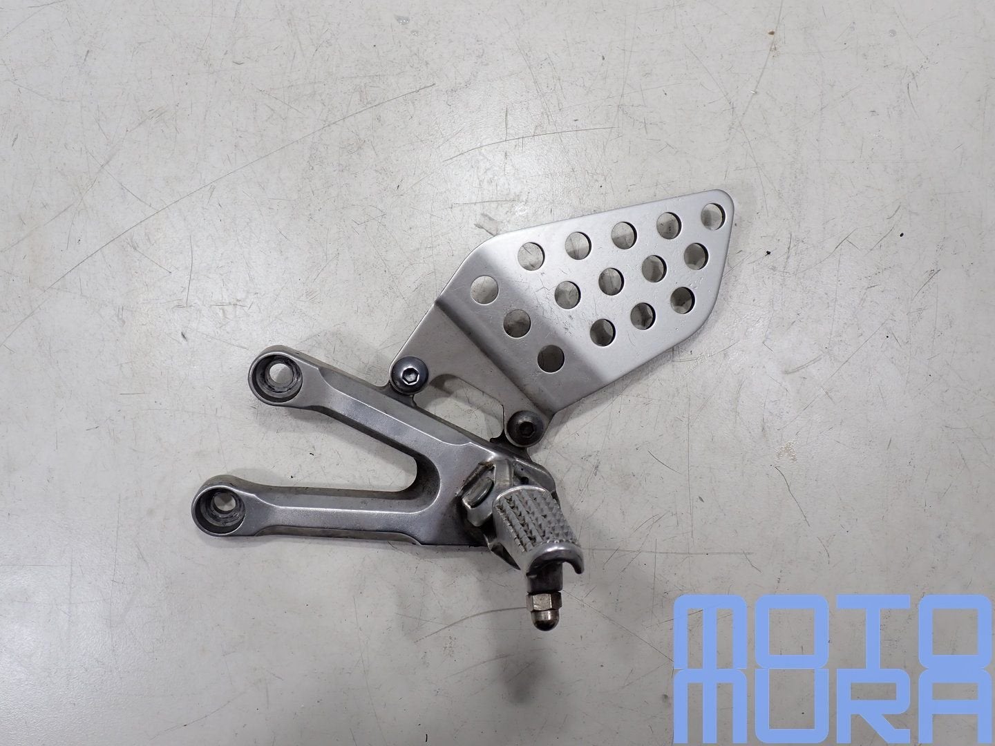 Honda CBR 1000 RR 2004 - 2007 voetsteun links schetsplaat li, Gebruikt, -, -, Ophalen of Verzenden