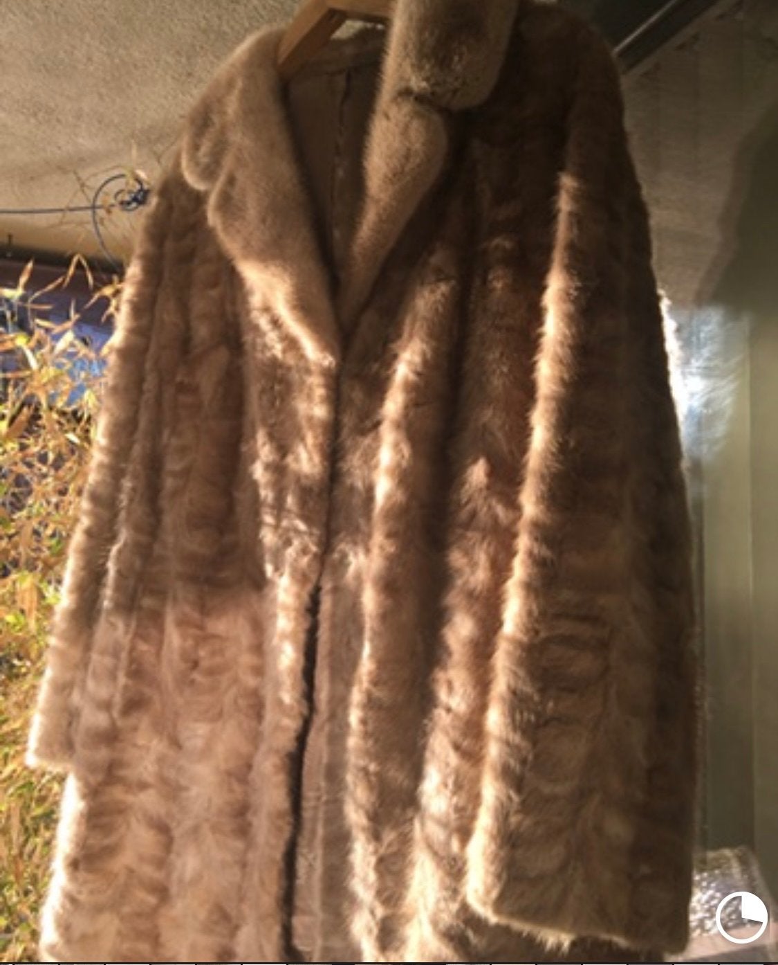 Vintage beige Bontjas, Kleding | Dames, Jassen | Winter, Ophalen of Verzenden, Gedragen, Maat 38/40 (M), Beige
