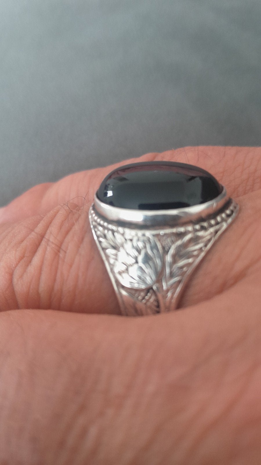 Echte Zilveren Ring met Zwarte Steen en Bloemen Design, 19 tot 20, Zwart, Ophalen of Verzenden, Zo goed als nieuw