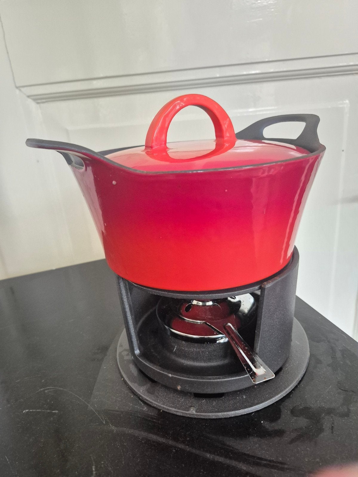 Mooie rode fonduepan, 1,5 liter, nooit gebruikt, Witgoed en Apparatuur, Fonduesets, Ophalen, Nieuw, Brander, Fonduepan