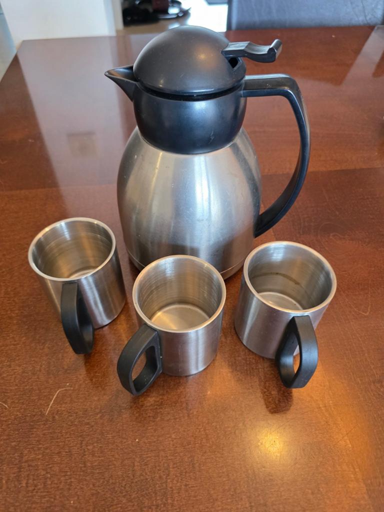 Thermoskan met 3 RVS bekers - Ideaal voor onderweg!, Ophalen, Zilver, Metaal, Overige typen
