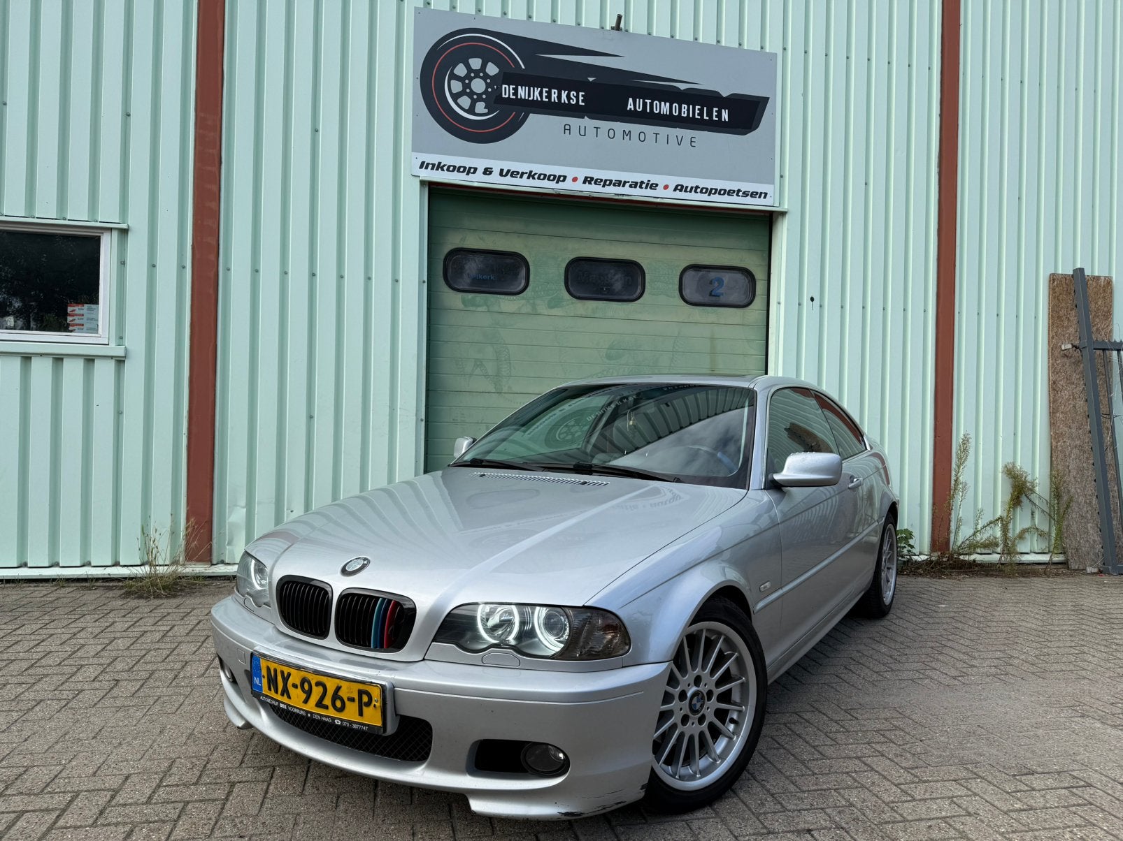 BMW 320CI Executive 6 cilinder|Clima|Automaat*Inruilkoopje*, Auto's, Achterwielaandrijving, Leder, Grijs, Particulier