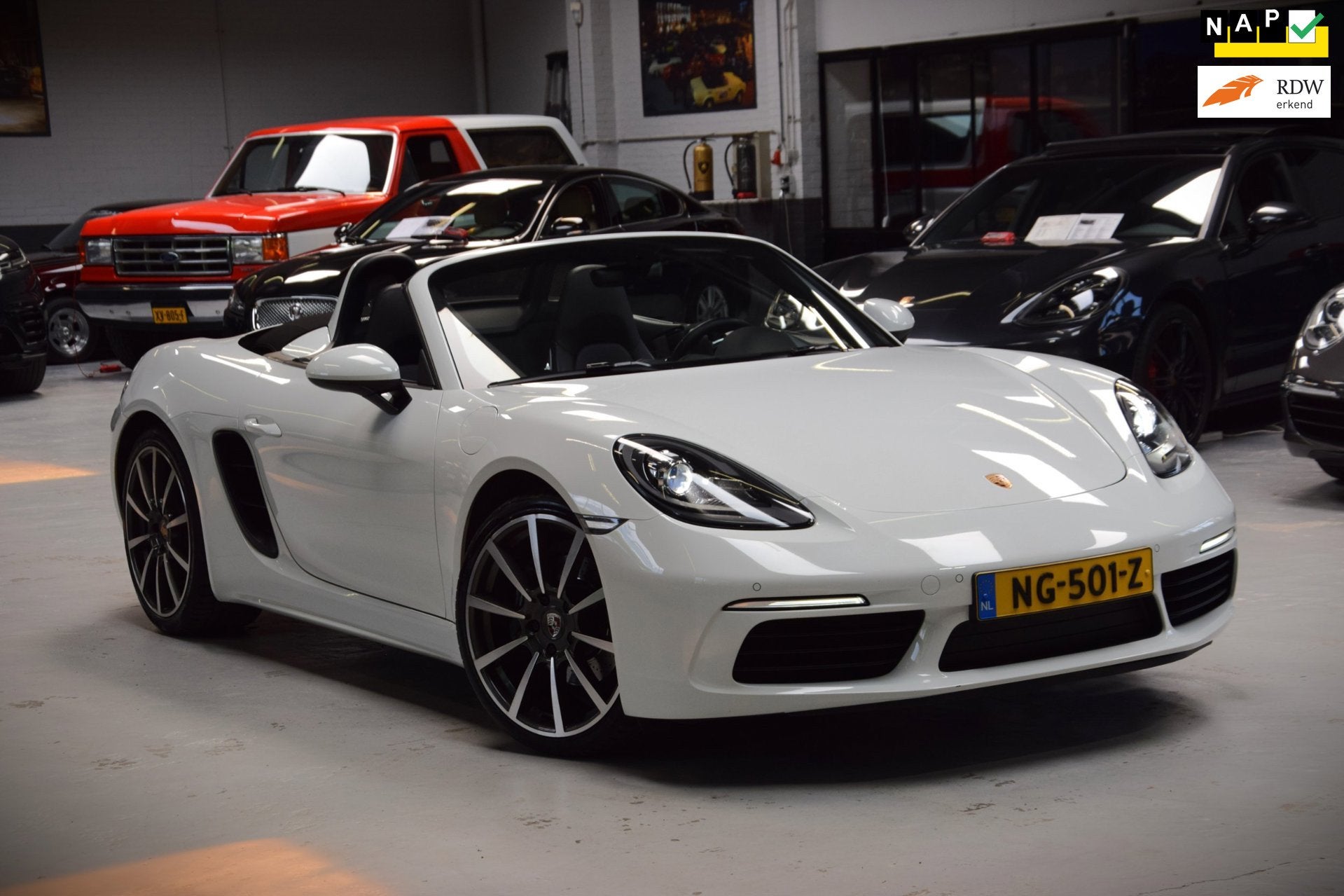 Porsche 718 Boxster 2.0 Leder|Navi|OrgNL|Compleet Dealer ond, Automaat, Achterwielaandrijving, Gebruikt, 4 cilinders