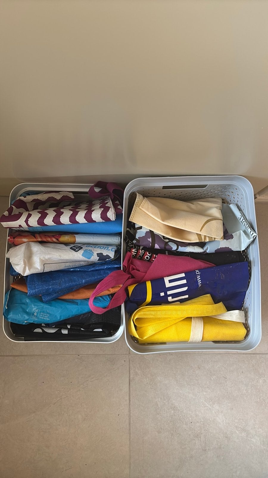 Diverse boodschappentassen - Handig en herbruikbaar, Ophalen of Verzenden, Gebruikt, Overige kleuren, Shopper
