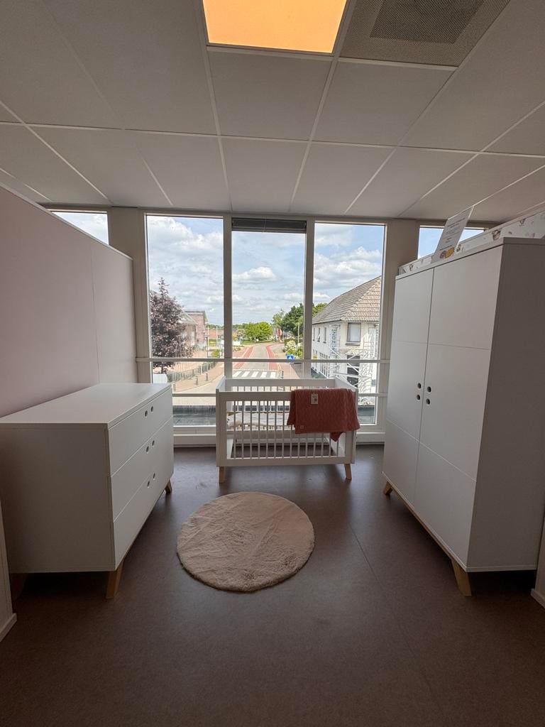 Bopita Lynn Babykamer 3-delig – Wit/Naturel OUTLET, Ophalen, Jongetje of Meisje, Zo goed als nieuw, BabyKamer Outlet