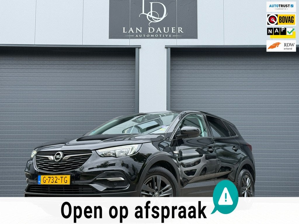 Opel Grandland X 1.2 Turbo 120 Jaar Edition / AUTOMAAT / APK, Auto's, Opel, Gebruikt, 1199 cc, Zwart, Origineel Nederlands