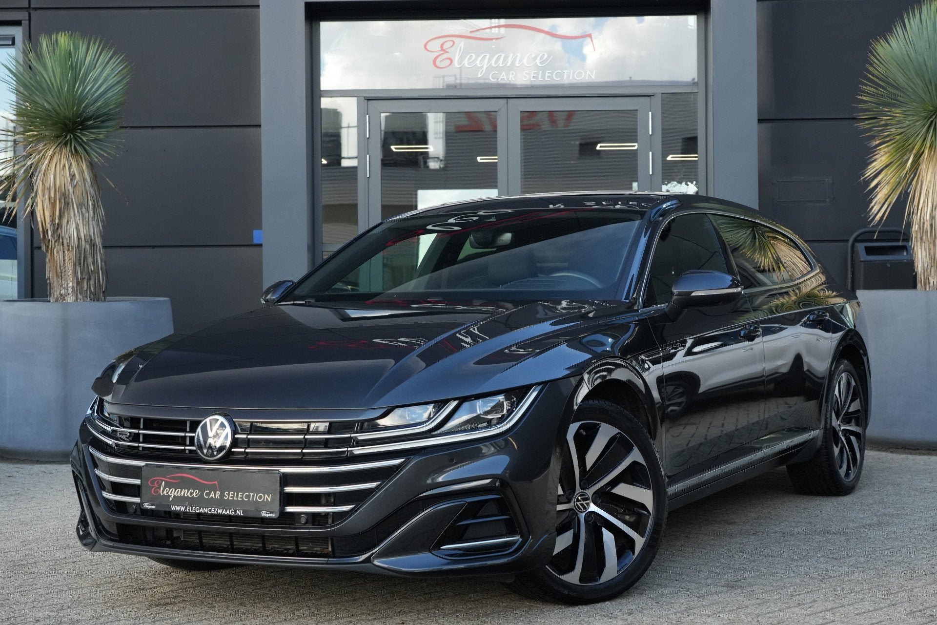 Volkswagen Arteon Shooting Brake 1.4 TSI eHybrid R-Line Busi, Auto's, Arteon, Gebruikt, Zwart, Hybride Elektrisch/Benzine