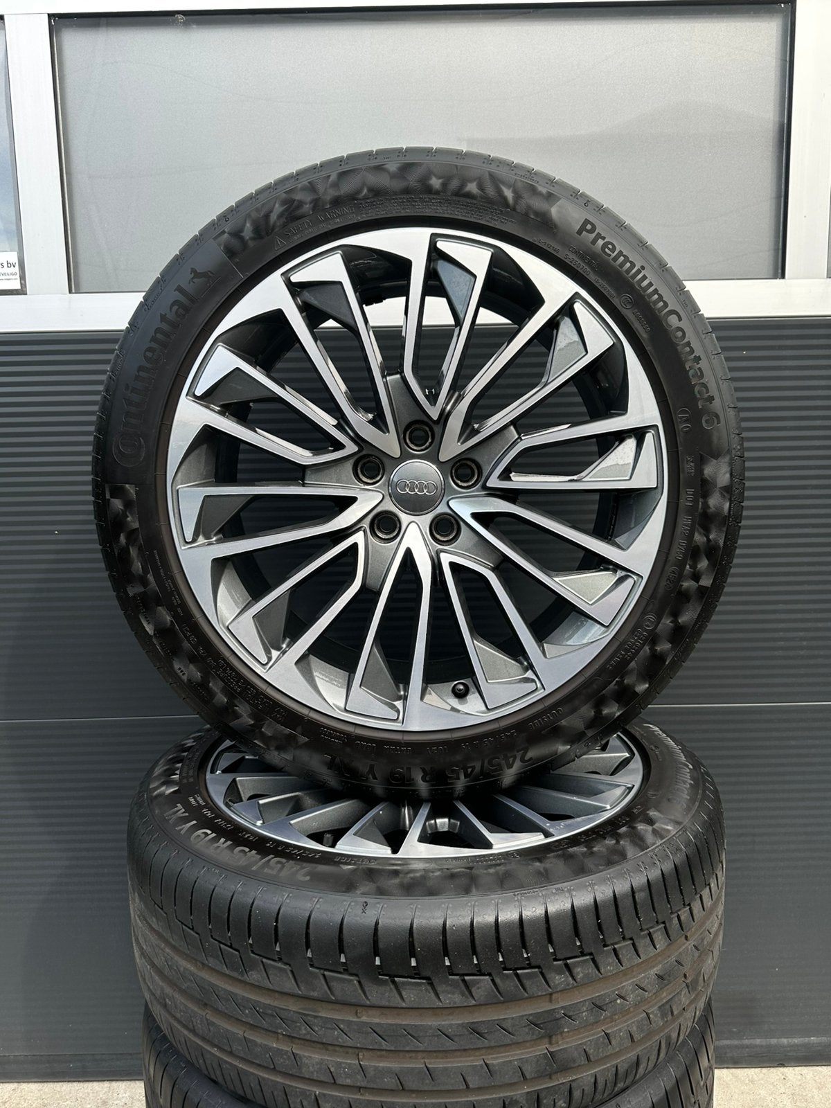 Originele Audi A7 Zomerset - 245/45 R19 - ET27, 19 inch, Banden en Velgen, Ophalen of Verzenden, Personenwagen