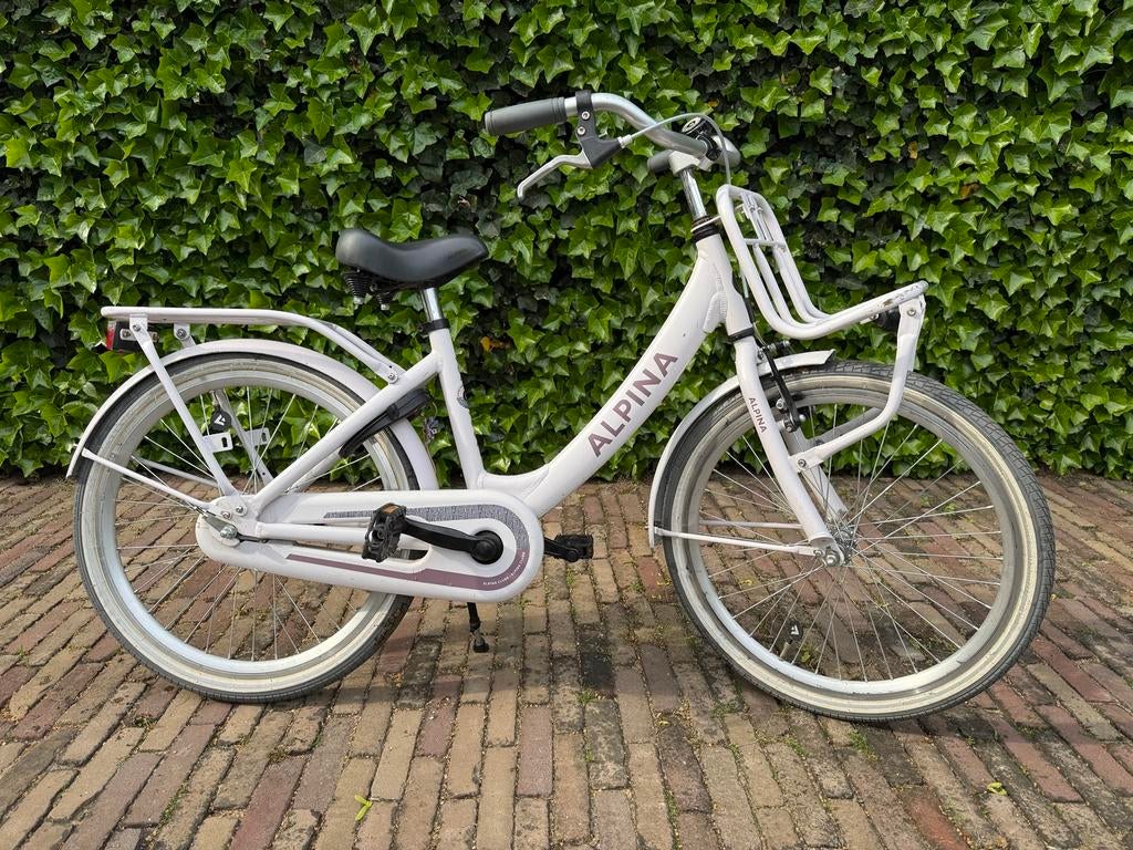 Alpina Meisjesfiets 24 inch - Frosty Pink Matt, Fietsen en Brommers, Fietsen | Meisjes, Ophalen, Terugtraprem, 20 inch, Handrem