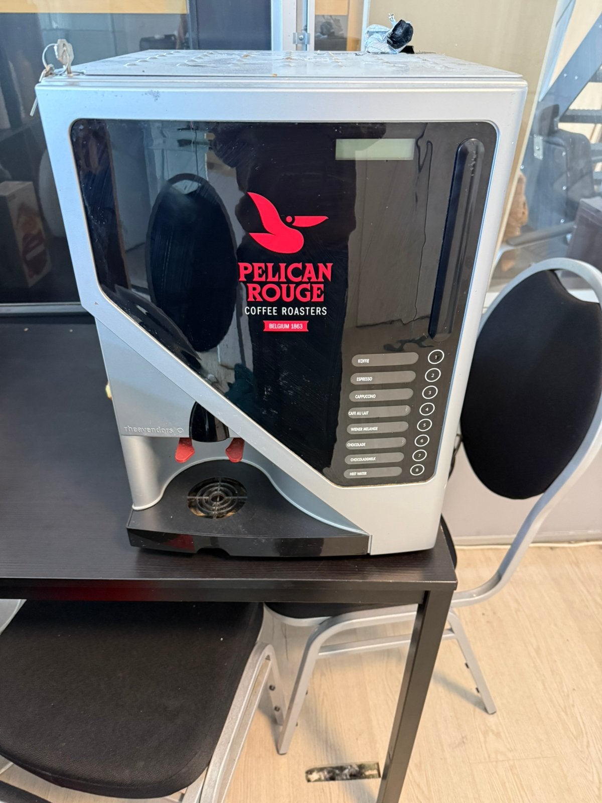 Pelican rouge koffie automaat, Ophalen, Afneembaar waterreservoir, Gebruikt, 10 kopjes of meer