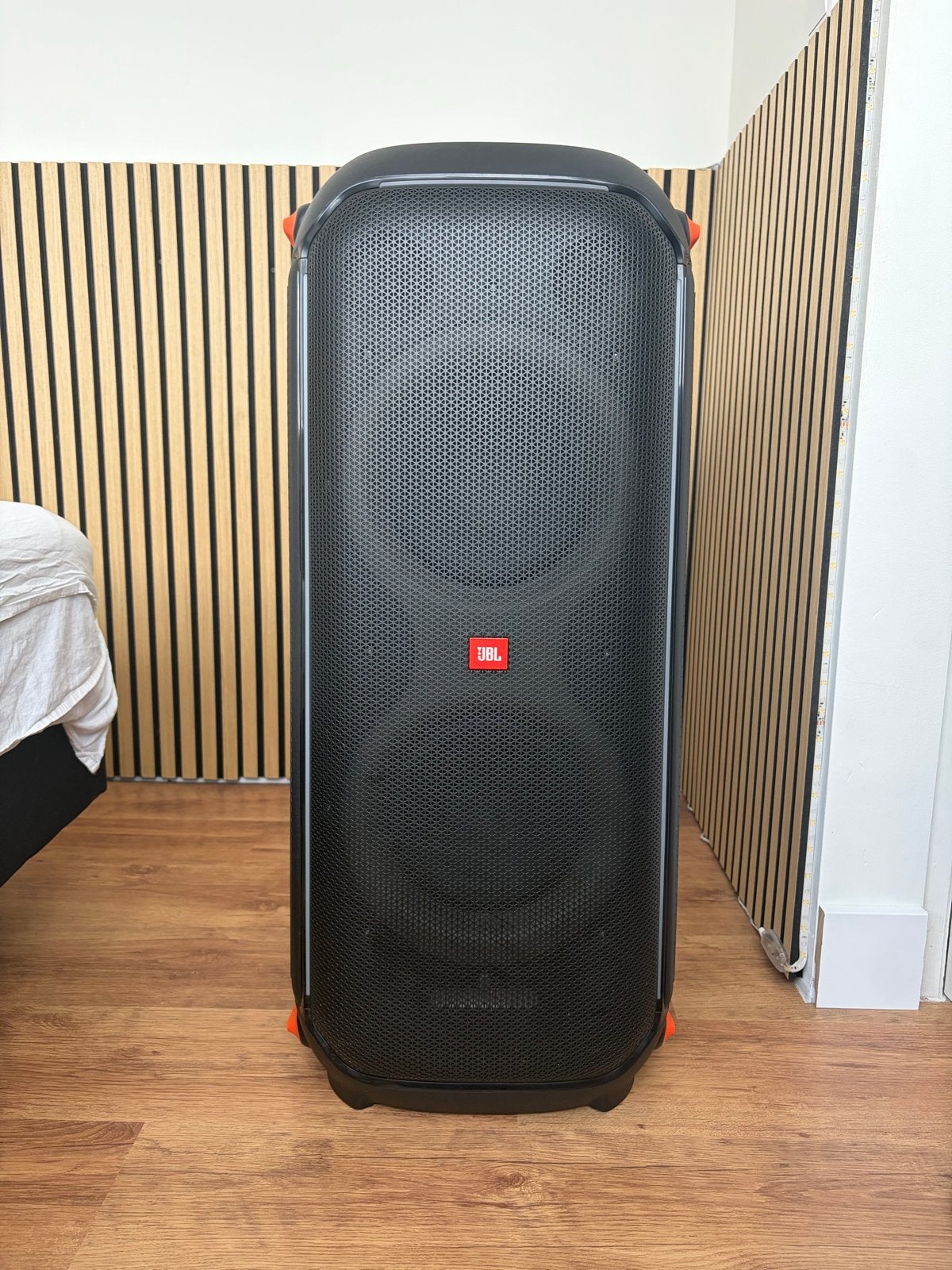 JBL PartyBox 710 - tekoop-of tehuur, Audio, Tv en Foto, Luidsprekers, JBL, Party speaker, Zo goed als nieuw, Bluetooth