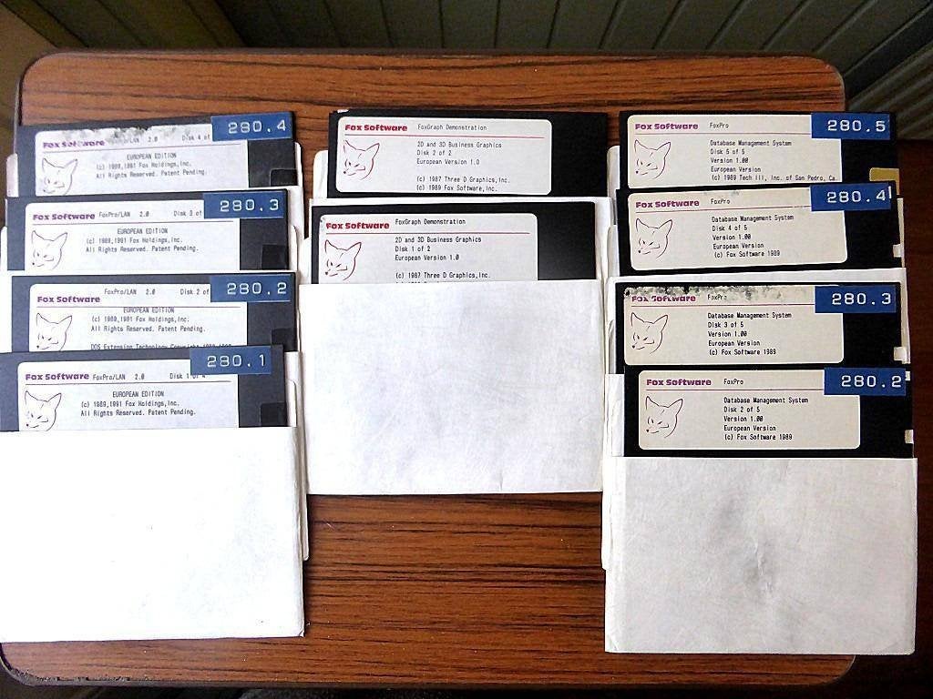 Floppydisks met FoxPro, FoxPro/LAN en FoxGraph software, Computers en Software, Ophalen of Verzenden, Fox Software