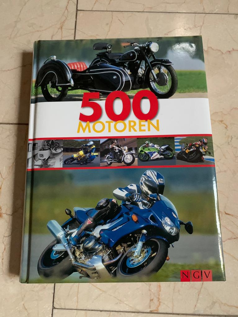 Boeken motoren en motogp, Ophalen of Verzenden, Zo goed als nieuw