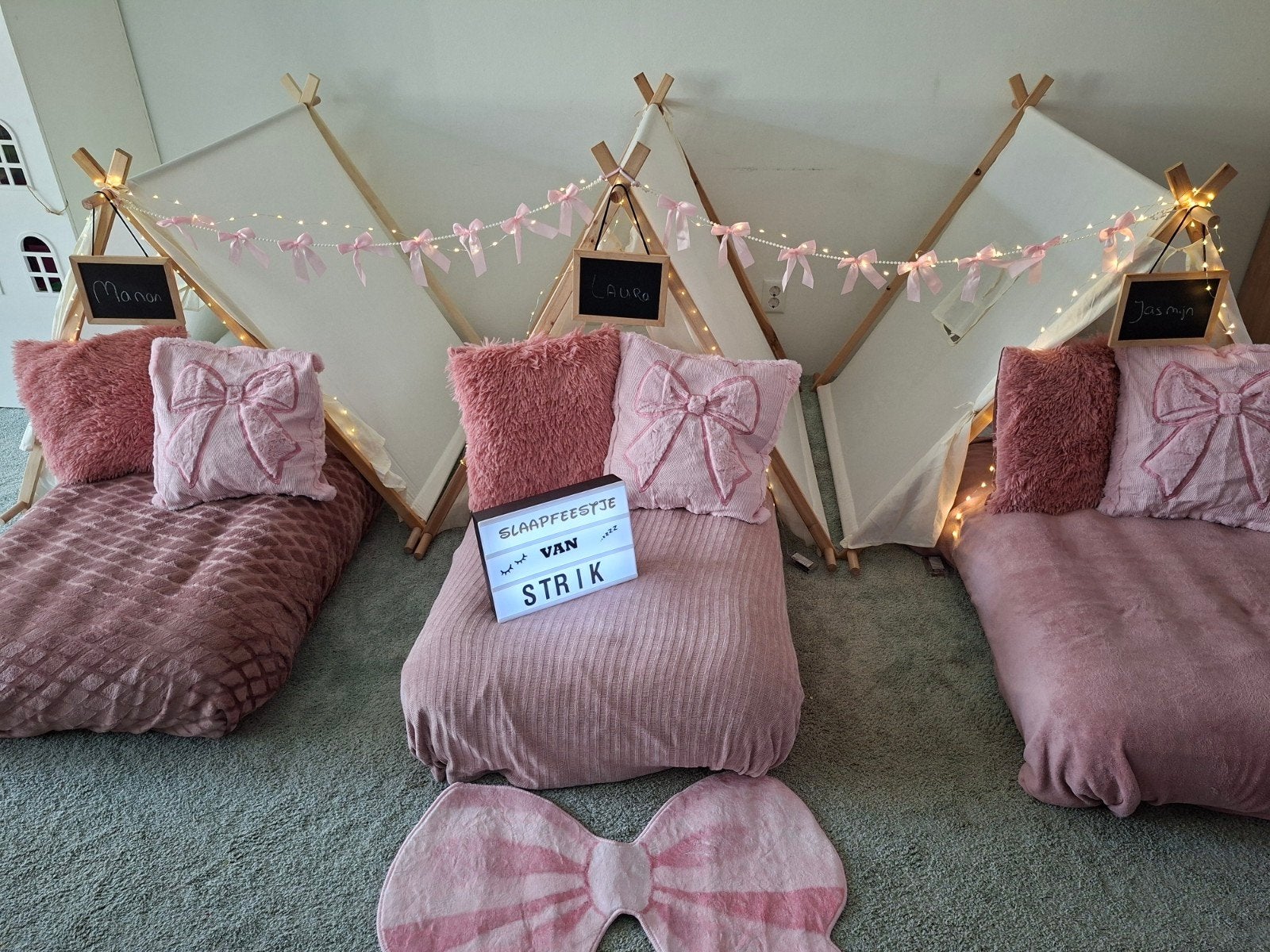 Bow/ Strikjes /Tipi slaapfeestje /kinderfeestje / tipitent, Ophalen, Zo goed als nieuw, Verjaardag