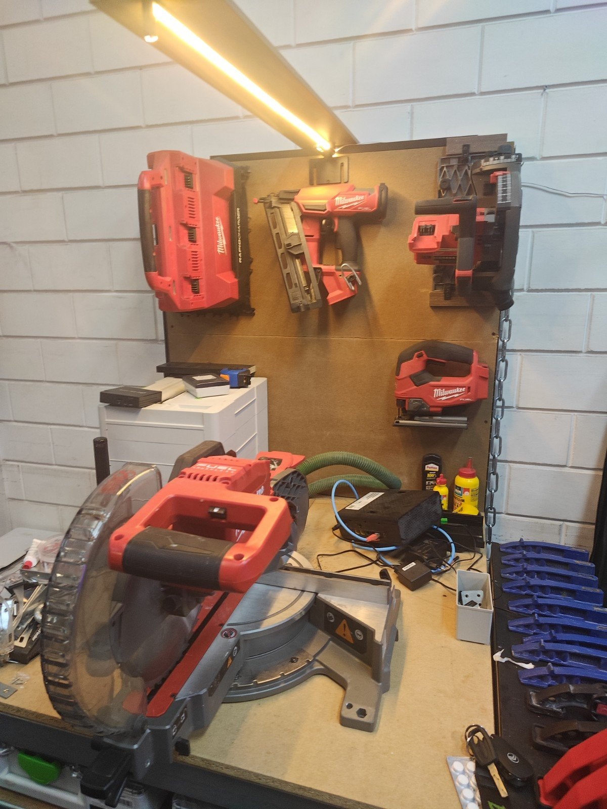 partij en losse Milwaukee, Ophalen, 600 watt of meer, Boor- en/of Breekhamer, Zo goed als nieuw