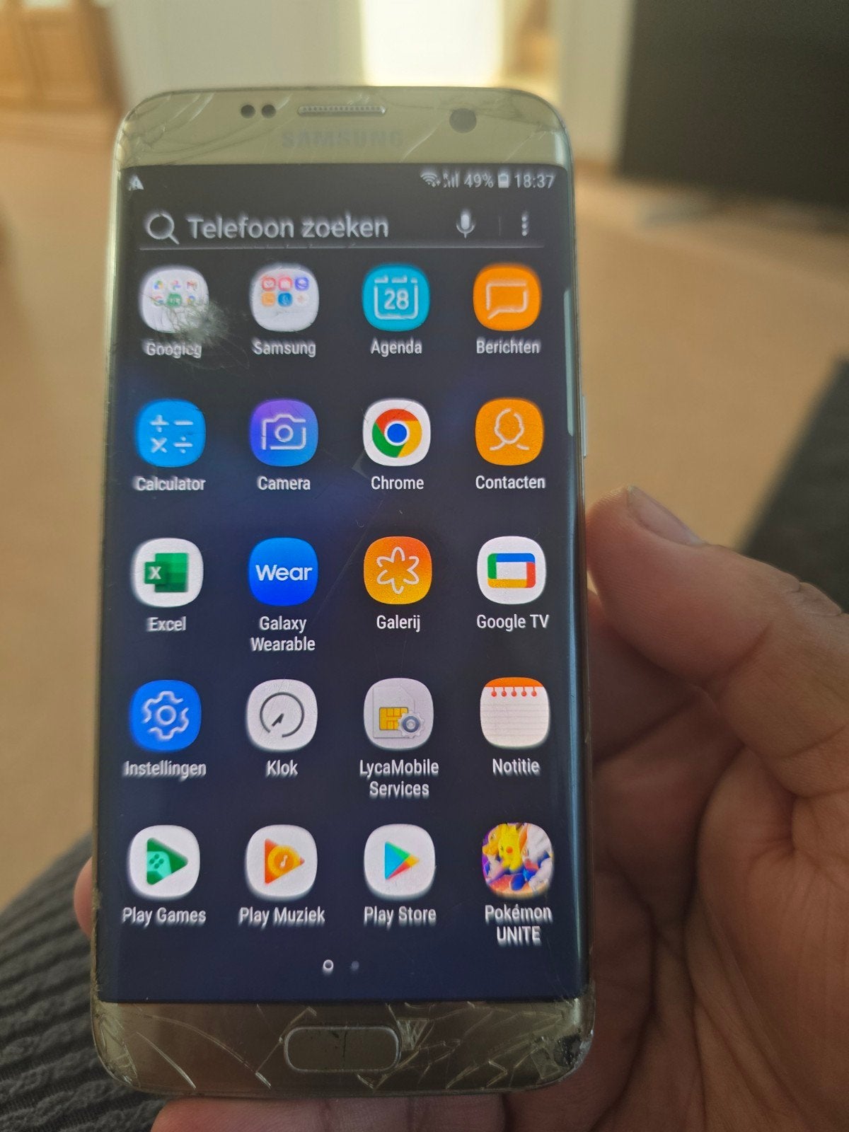 Samsung Galaxy S7 edge werkt goed met barst, 32 GB, Ophalen of Verzenden, Gebruikt, Zwart