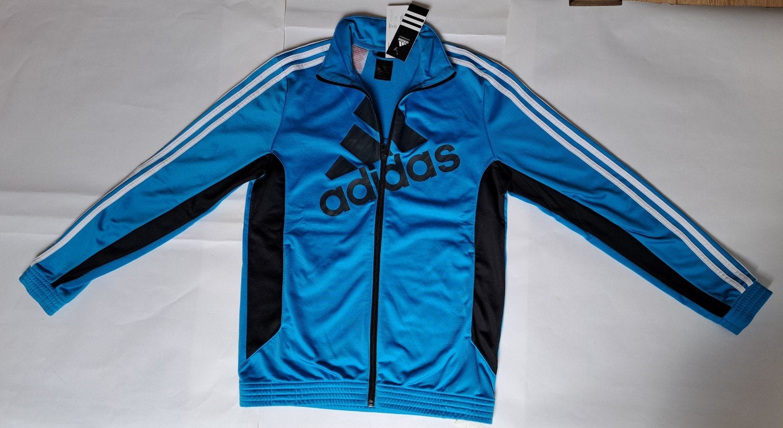 Adidas Trainingspak Blauw/Zwart - Nieuw met kaartjes, Adidas, Jongen of Meisje, Nieuw, Ophalen of Verzenden