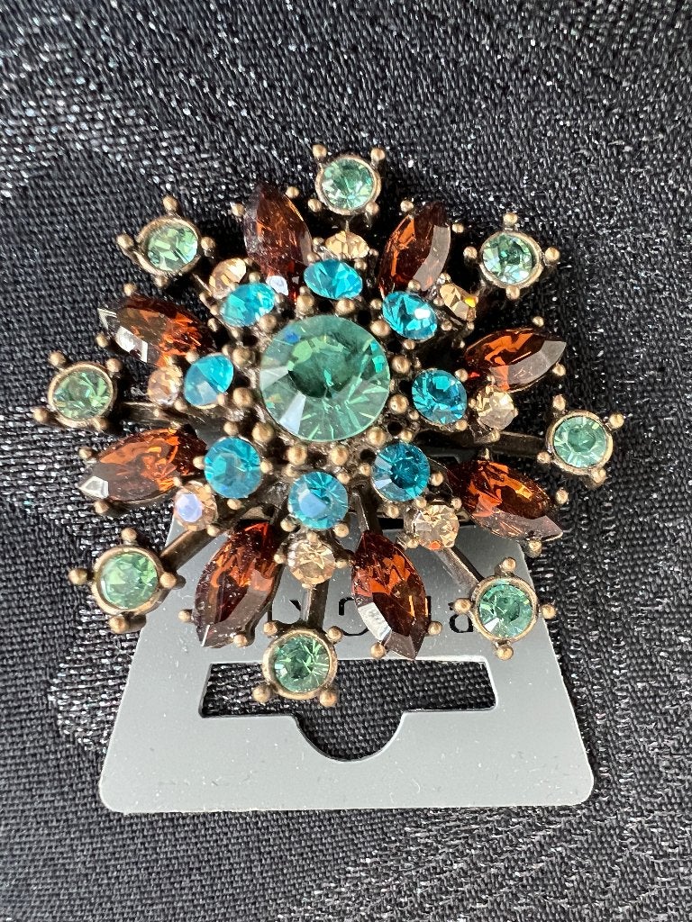 PILGRIM DANISH DESIGN broche Swarovski stenen brons groen, Met kristal, Brons, 4 tot 7 cm, Overige kleuren