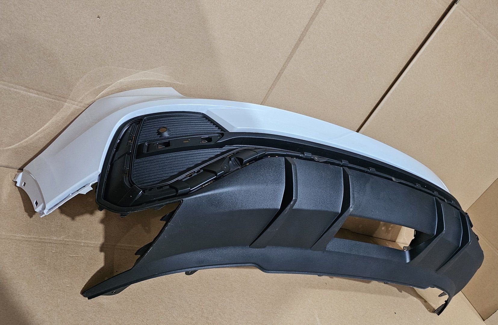 Achterbumper Audi Q3 83A F3 S-Line Sportback PDC 83A807511, Gebruikt, -, Achter, Bumper