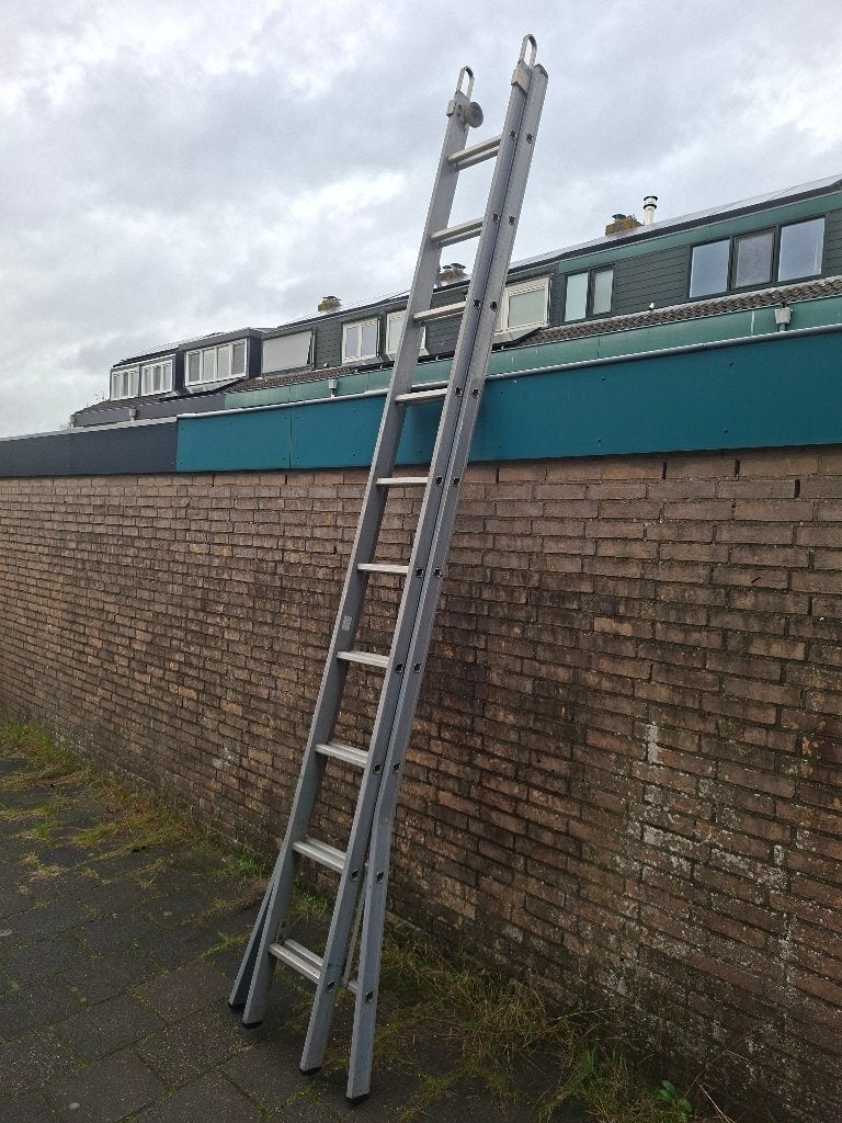 DIRKS 2 delige glazenwasser ladder 2 x 10, Ophalen, Zo goed als nieuw, Ladder, 4 meter of meer