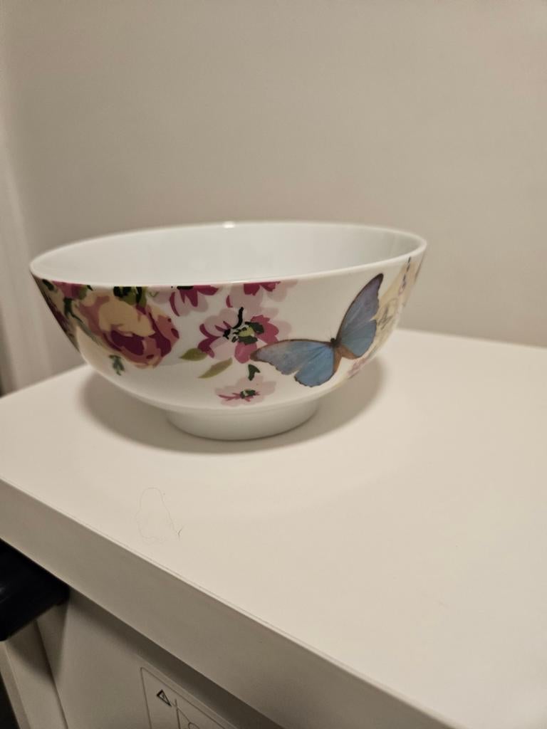 Set van 5 kommen met bloemetjes en vlinder decoratie, Ophalen of Verzenden