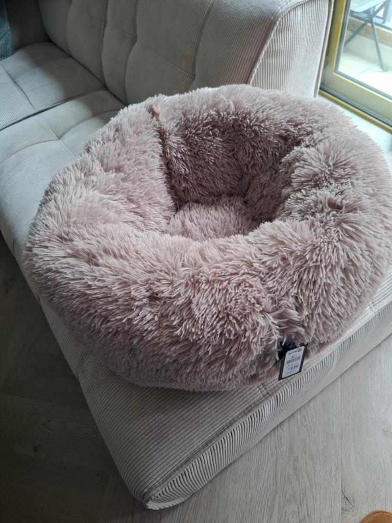 Nieuwe  honden mand 60x60x20 cm, Ophalen, Nieuw, Pluche