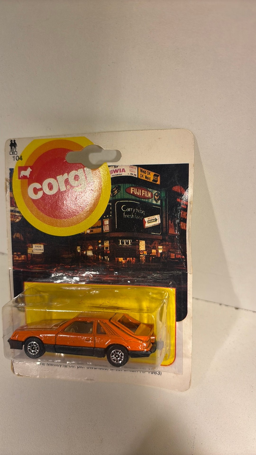 Ford mustang cobra corgi 1.64, Auto, Ophalen of Verzenden, A, A