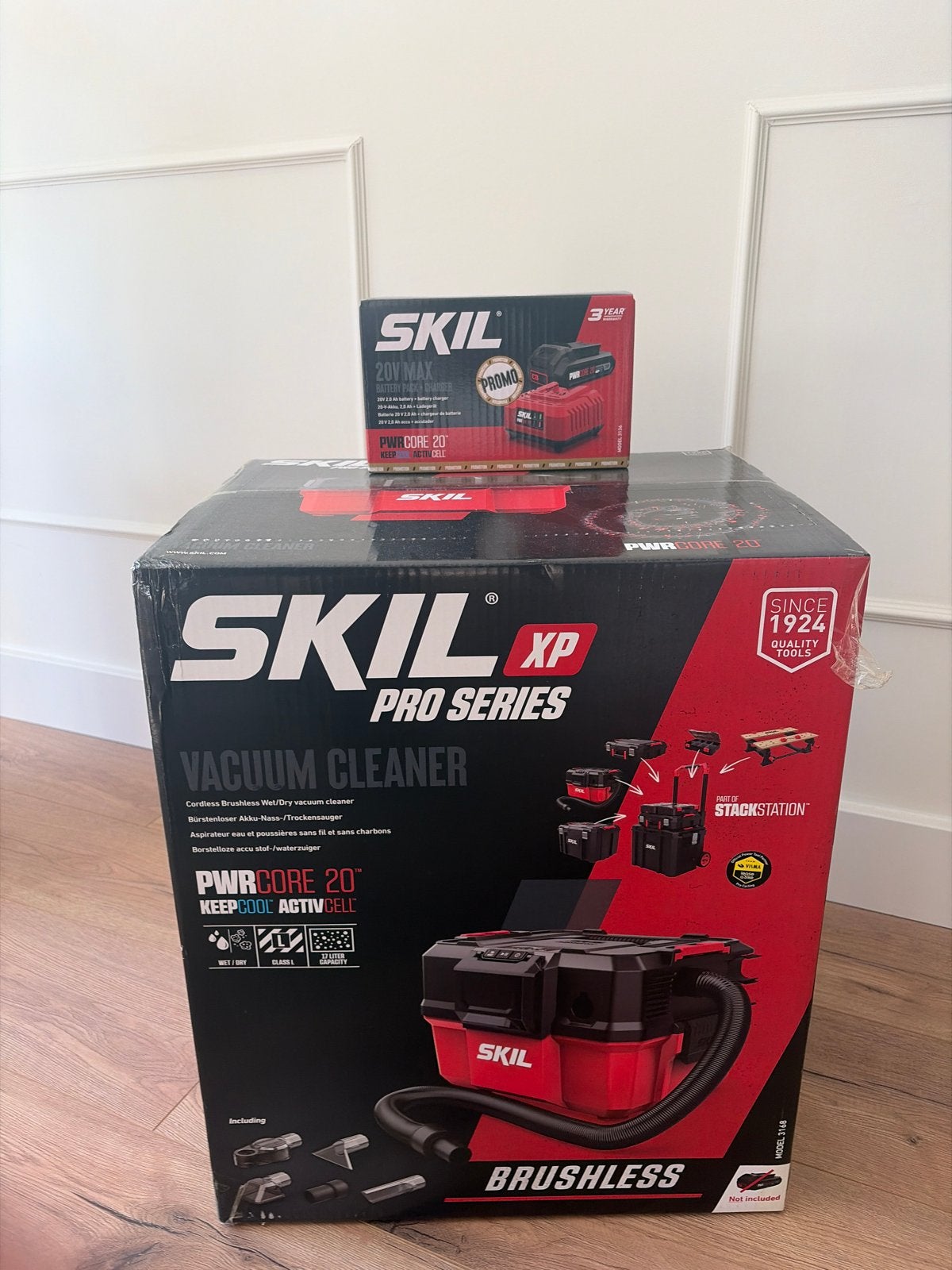 SKIL XP PRO SERIES Accu Stof-/Waterzuiger + Accu & Lader, Ophalen of Verzenden, Nieuw, Waterstofzuiger
