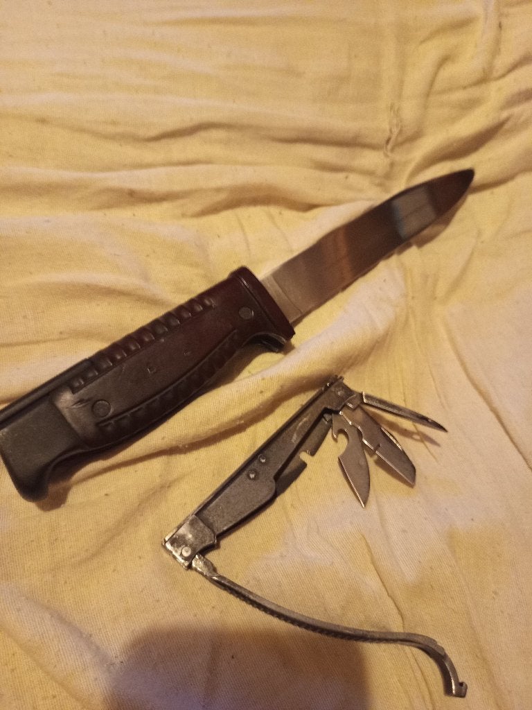 Replica SG-42 met markeringen, Verzamelen, Militaria | Tweede Wereldoorlog, Ophalen of Verzenden, Landmacht, Duitsland, Mes of Dolk
