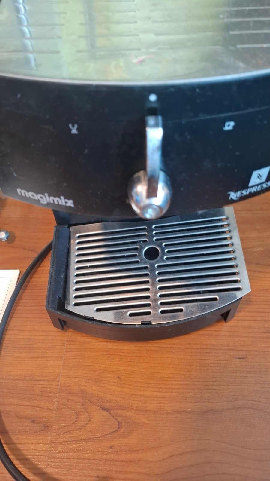 2 Magimix Nespresso M150 machines, 1 werkend, Ophalen of Verzenden, Gebruikt, Espresso apparaat, Koffiepads en cups