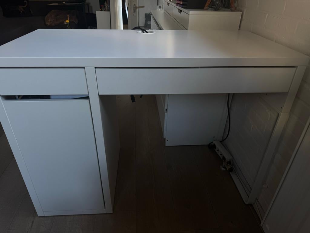 IKEA Bureau met opzetstuk, Huis en Inrichting, Bureaus, Ophalen, Opbergruimte, 105 cm, Gebruikt