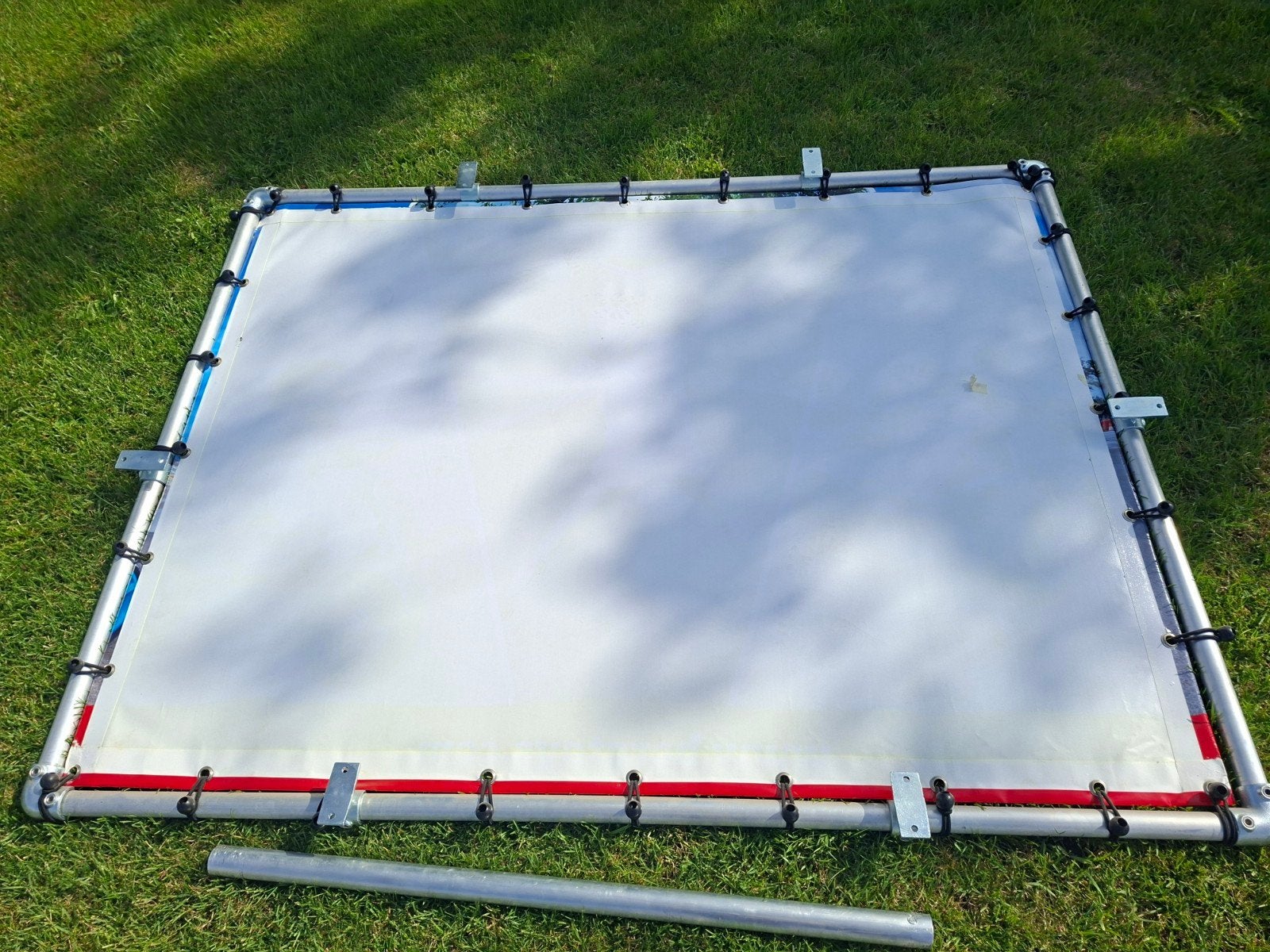 Mooi gegalvaniseerd reclame frame.200x160 cm met extra buis., Ophalen, Zo goed als nieuw, Reclamebord