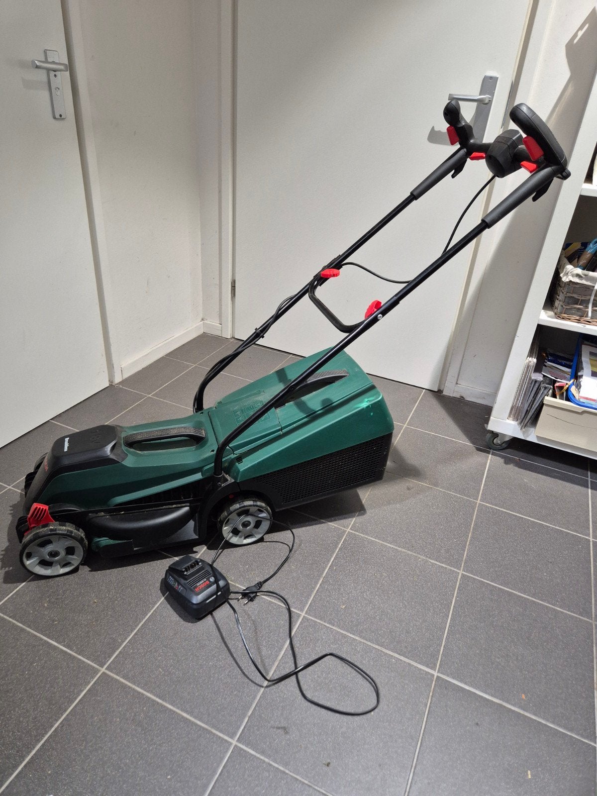 Bosch citymower 32 cm 3600HB9A01 met oplader, Tuin en Terras, Grasmaaiers, Ophalen, Onbekend, Onbekend, Onbekend