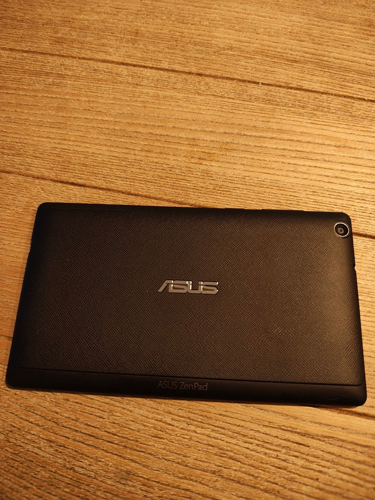 ASUS ZenPad - Nette tablet met hoes, Computers en Software, Gebruikt, Uitbreidbaar geheugen, Ophalen of Verzenden, Wi-Fi