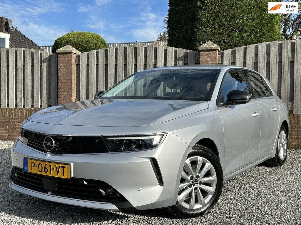 Opel Astra 1.2 Edition, Voorwielaandrijving, Stof, Origineel Nederlands, Bedrijf