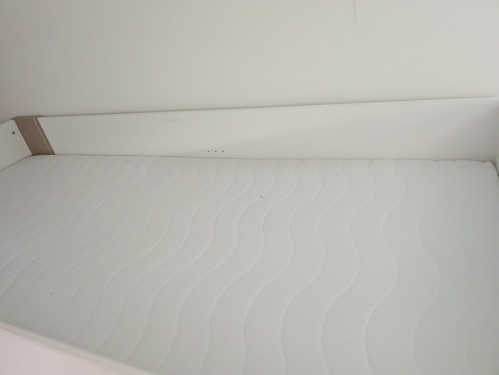 Foto 5 van Zo goed als nieuw L-vormig hoogslaper met 2 matrassen