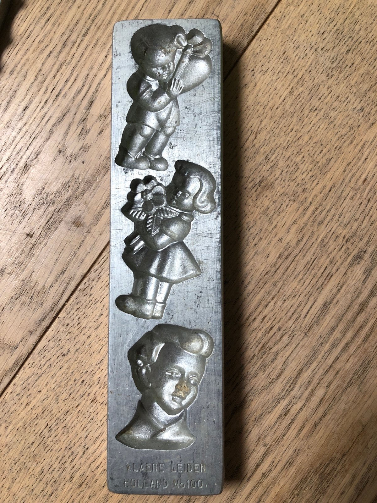 Vintage VLAERE LEIDEN Holland No 100 marsepeinvorm, Ophalen