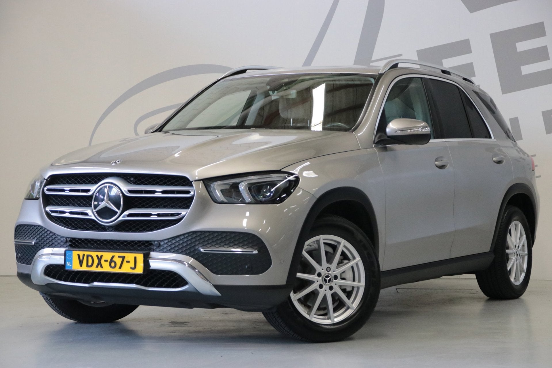 Mercedes-Benz GLE 300 D 4MATIC Achteruitrij camera/ NAP/ Ori, Automaat, Gebruikt, Bedrijf, Diesel