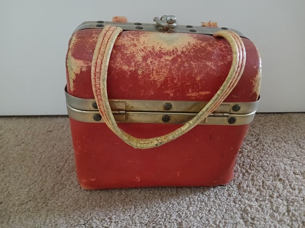 Prachtig Oud Dames Beursje/ valiesje /tasje van Rood Leder, Ophalen of Verzenden, Gebruikt, Rood