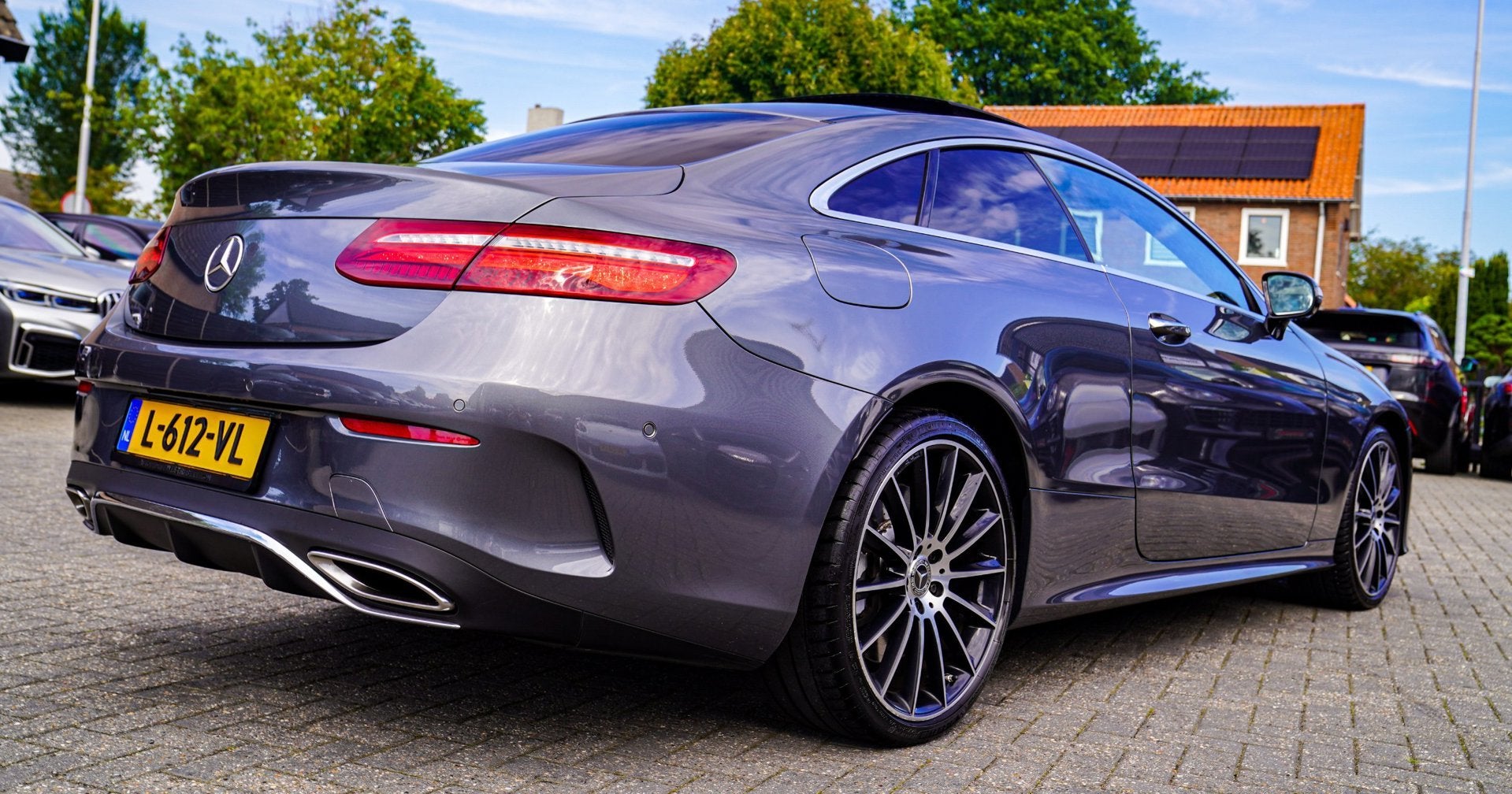 Mercedes-Benz E-klasse Coupé 400 4MATIC Edition 1 | Schuif/, Auto's, Automaat, Dealer onderhouden, 4 stoelen, 2996 cc