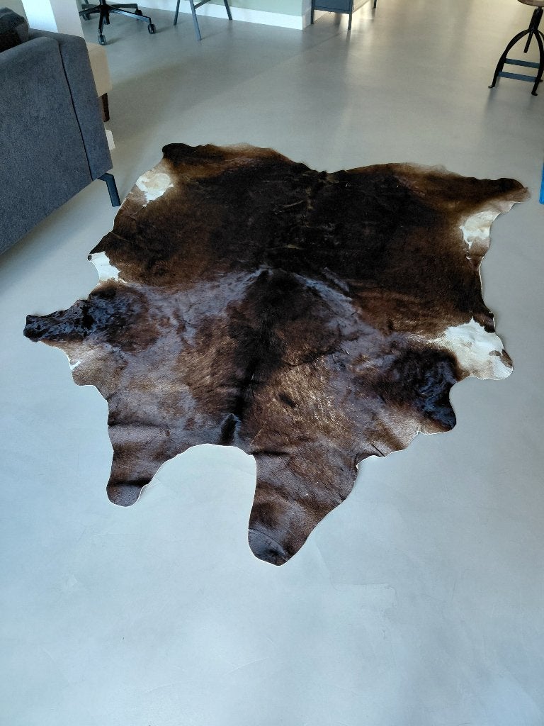 Koeienhuid kleed, Ophalen, Gebruikt, 150 tot 200 cm, 200 cm of meer