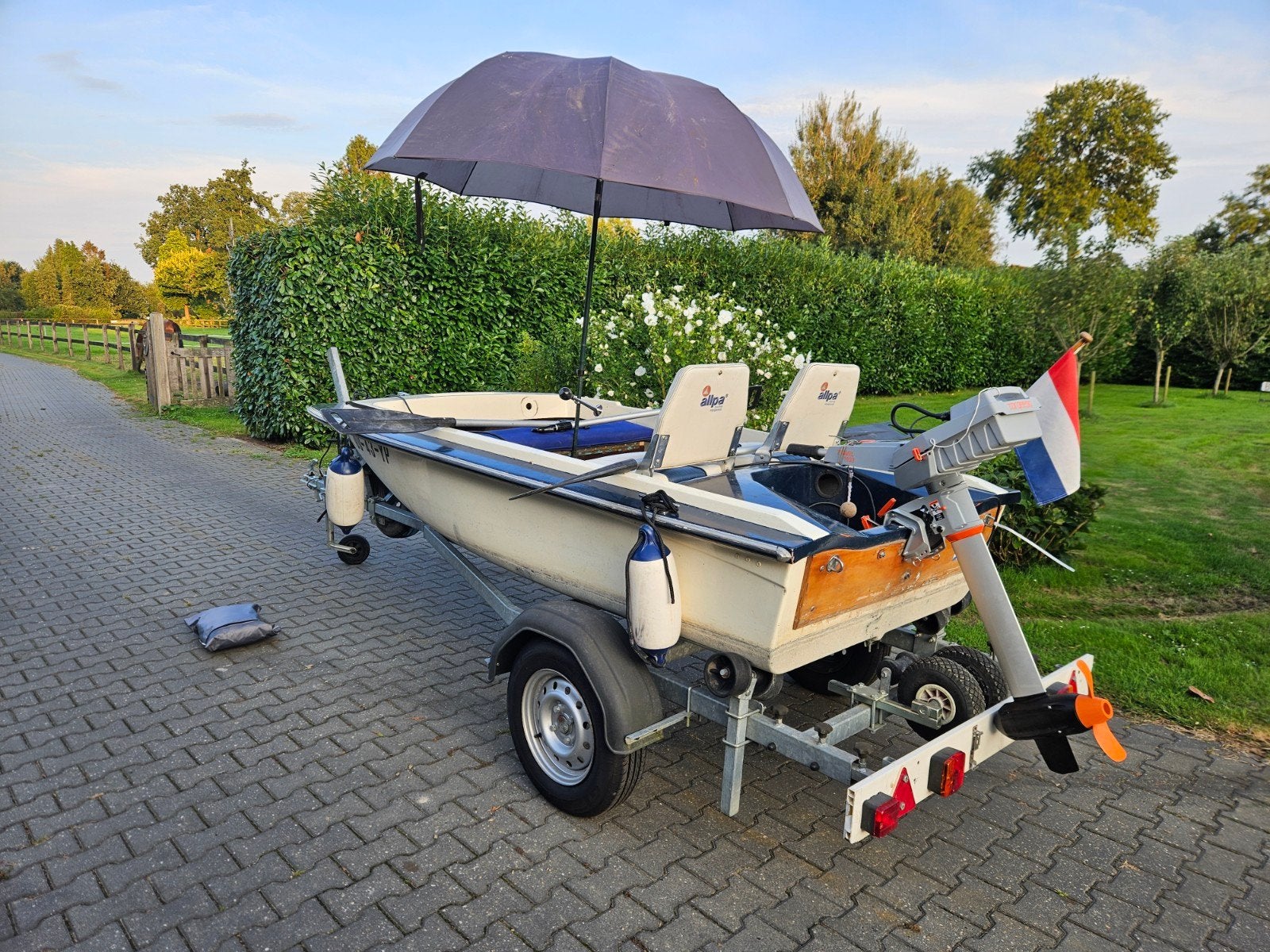 Leuke visboot/toerboot, Ophalen